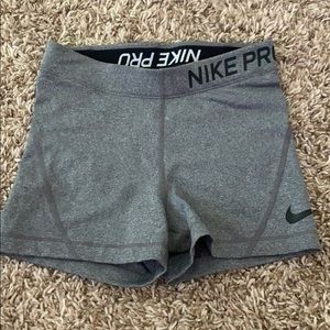 GRAY NIKE PROS PERFECT CONDITION